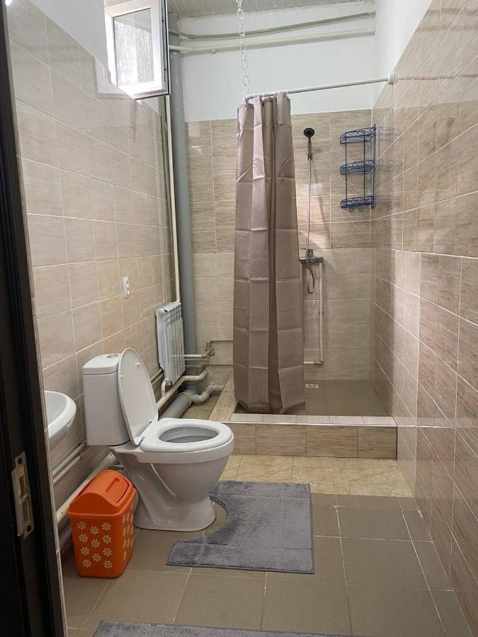 Bed and Breakfast Karakol-Guest Екстер'єр фото