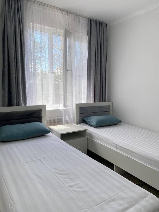 Bed and Breakfast Karakol-Guest Екстер'єр фото