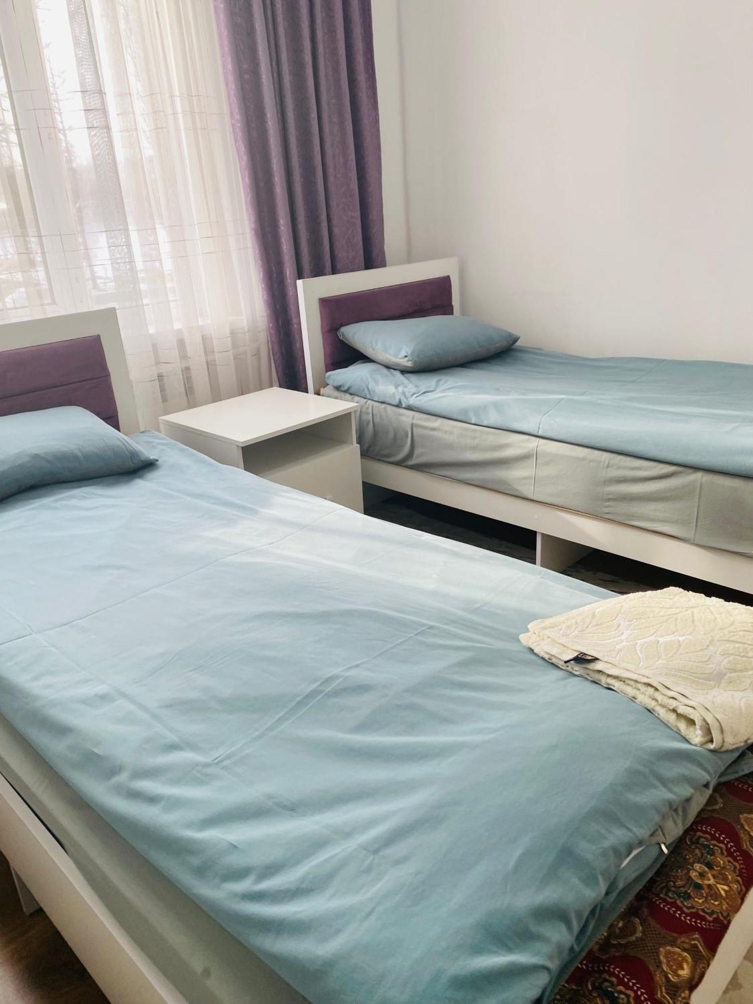 Bed and Breakfast Karakol-Guest Екстер'єр фото